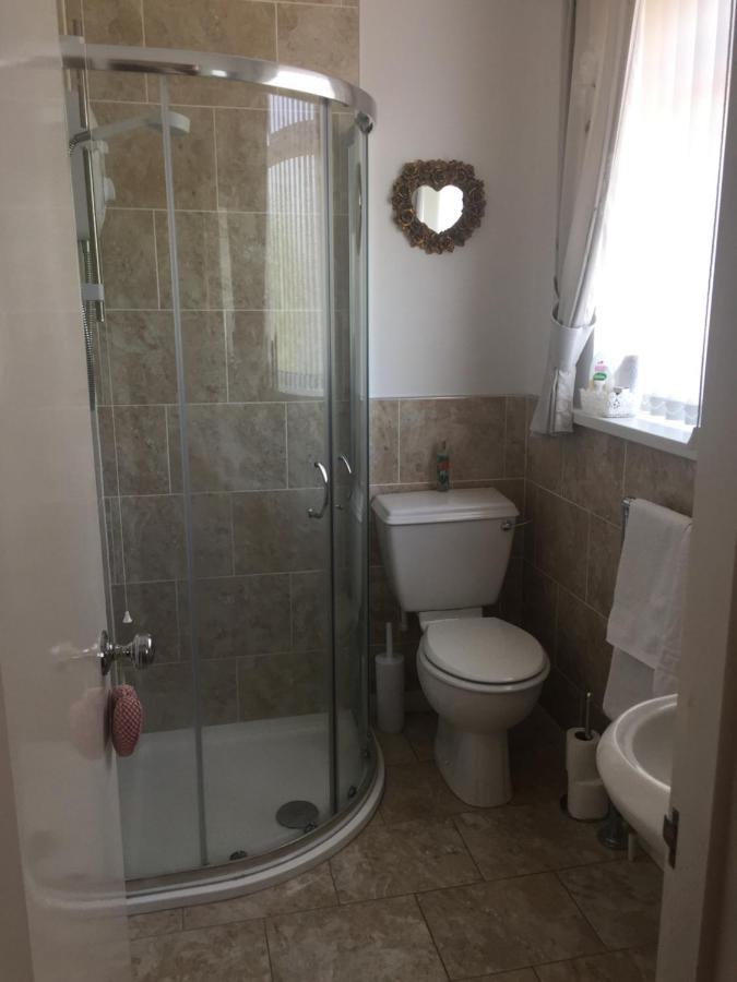 San Michele Guest House Poole Extérieur photo