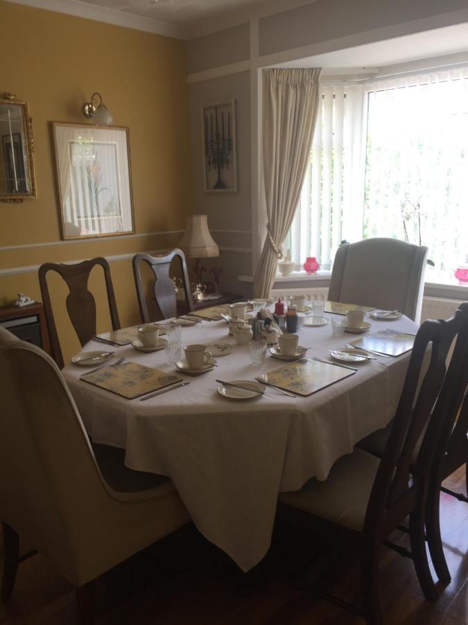 San Michele Guest House Poole Extérieur photo