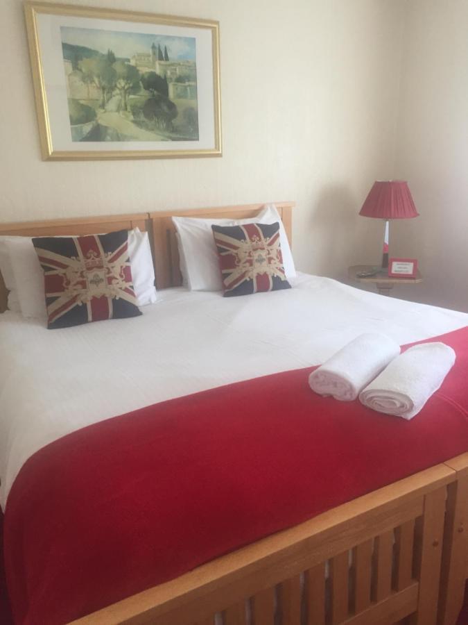 San Michele Guest House Poole Extérieur photo